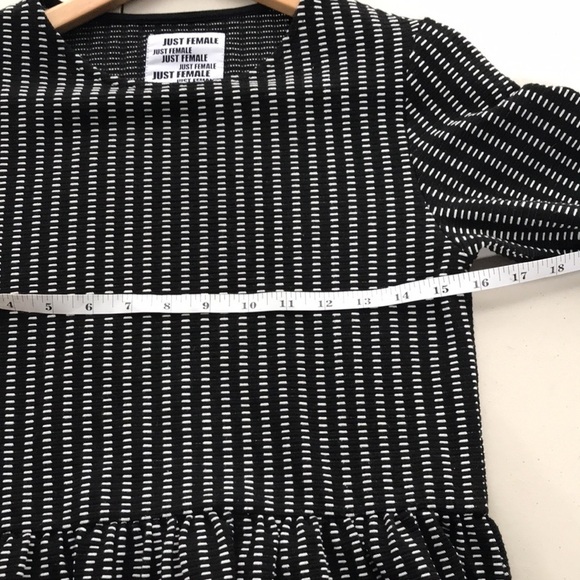 JUST Female TRAIN SHOP DRESS long sleeve black white size Small oversized - Picture 10 of 13